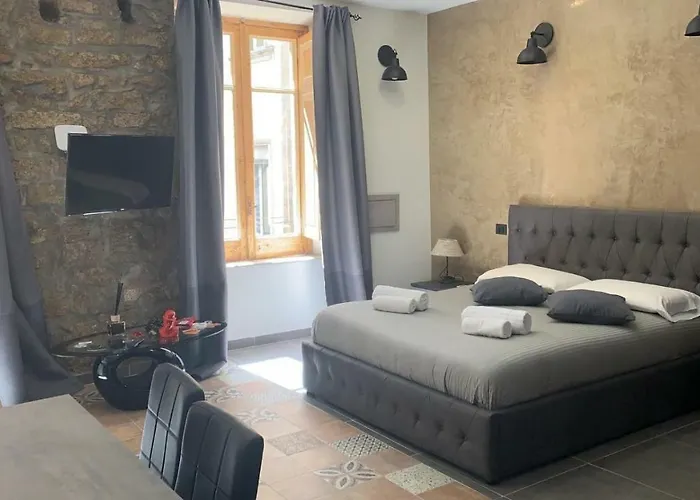 Casa Scassacocchi شقة