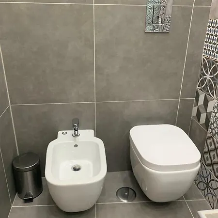 Casa Scassacocchi * Neapol