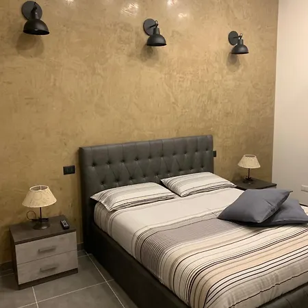 Casa Scassacocchi * Napoli